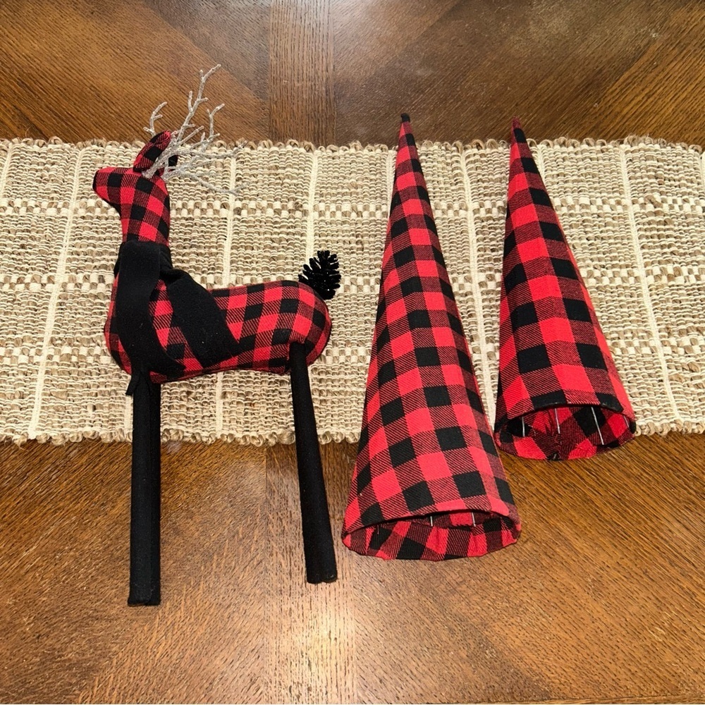 Buffalo Check Plaid Flannel Reindeer and Tree Set of 3 - Picture 2 of 7